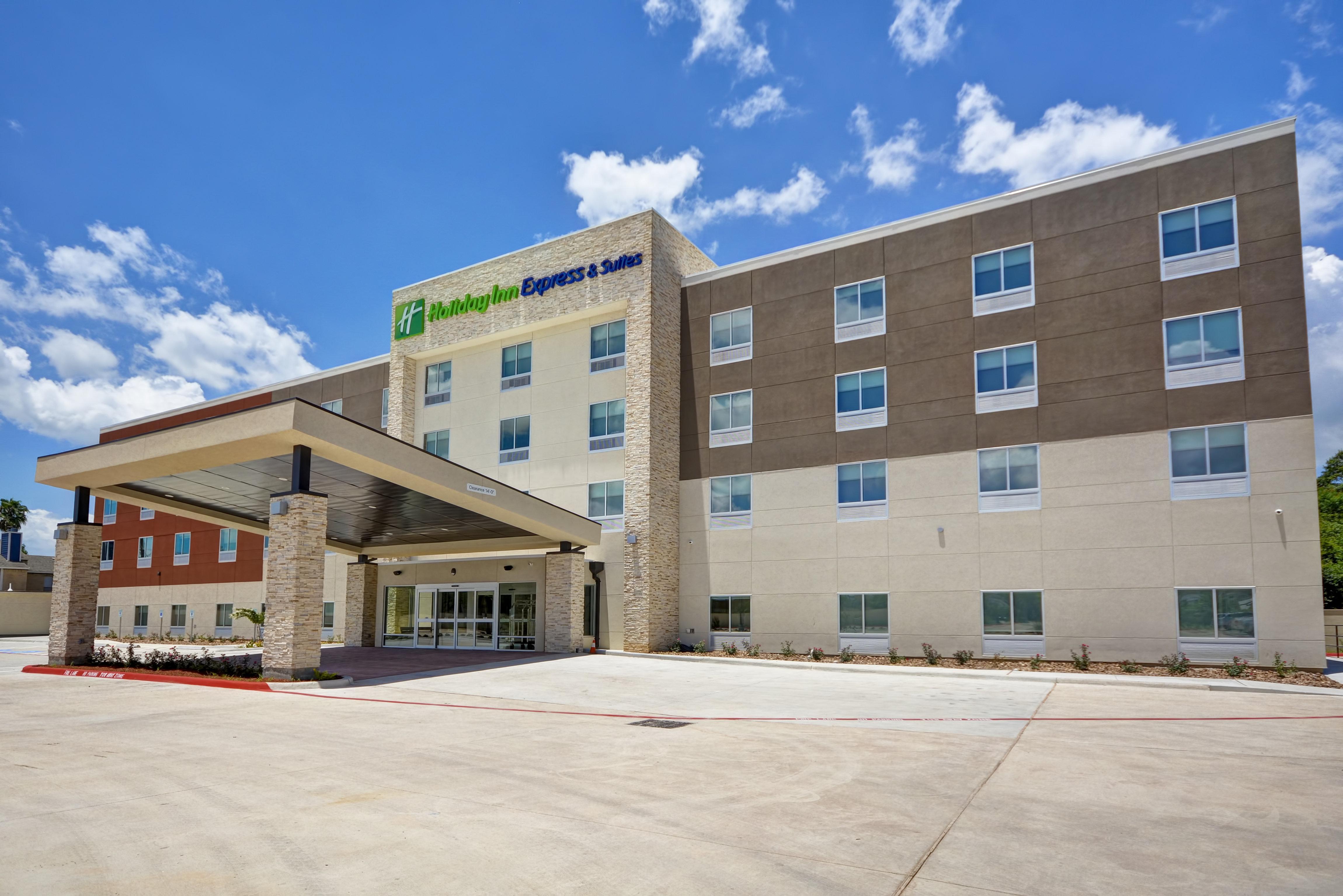 Express & - Houston Nasa - Boardwalk Area By Ihg Hotel 3*